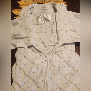 Dreamland Baby weighted sleep swaddle 0-6mo